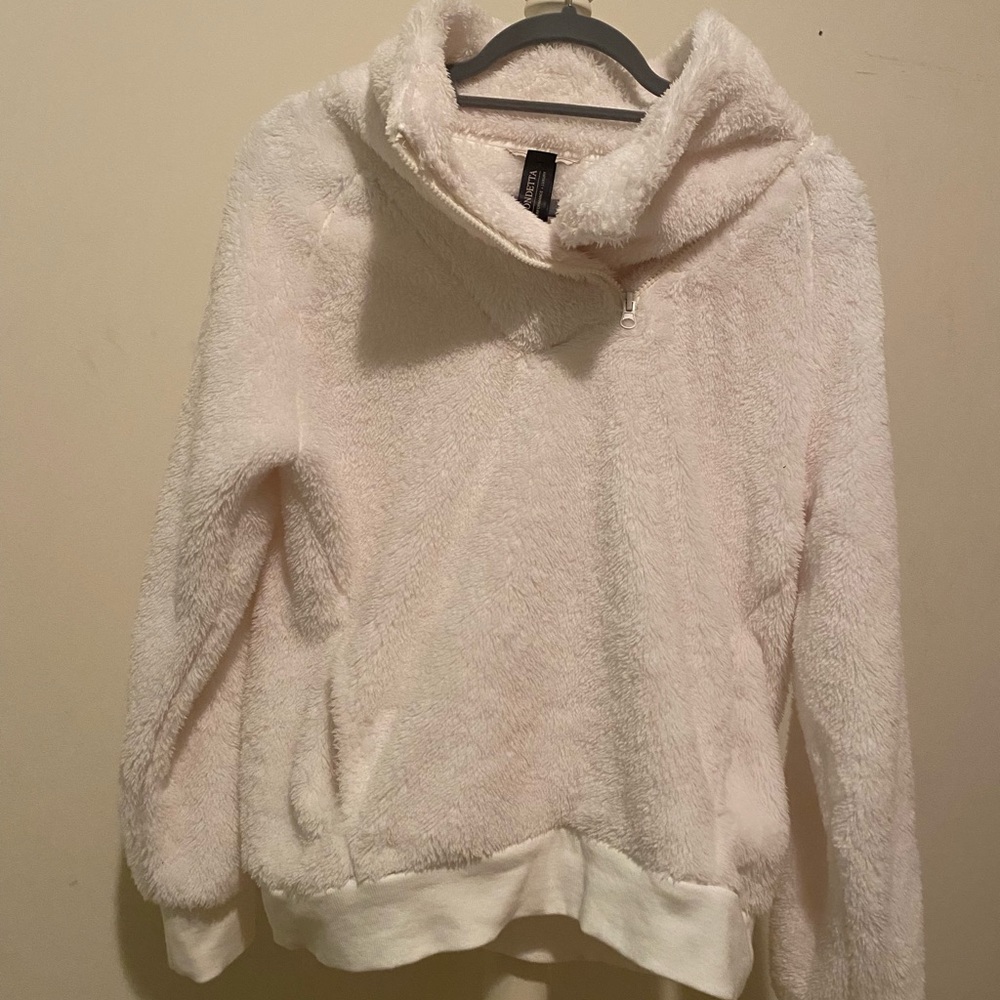 FUZZY SWEATER MONDETTA